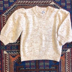 BB Dakota by Steve Madden Puff sleeve sweater detail